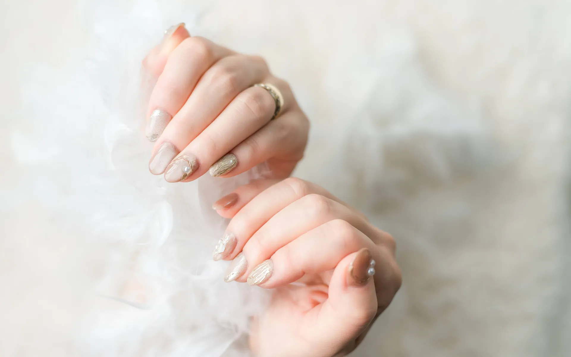 ネイル・エステサロン　Ｒｏｓａｌａ【ロザーラ】